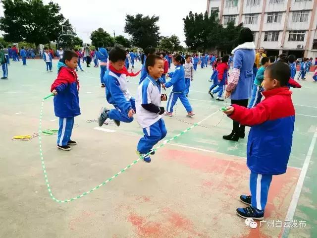 白云湖小学大课间,白云省实的大课间