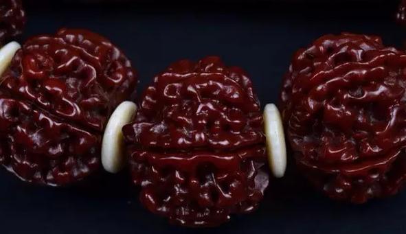 金刚菩提盘玩问题,金刚菩提怎么辨别是否机刷