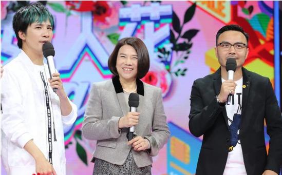 董明珠逛街买衣服,董明珠买几十块钱衣服