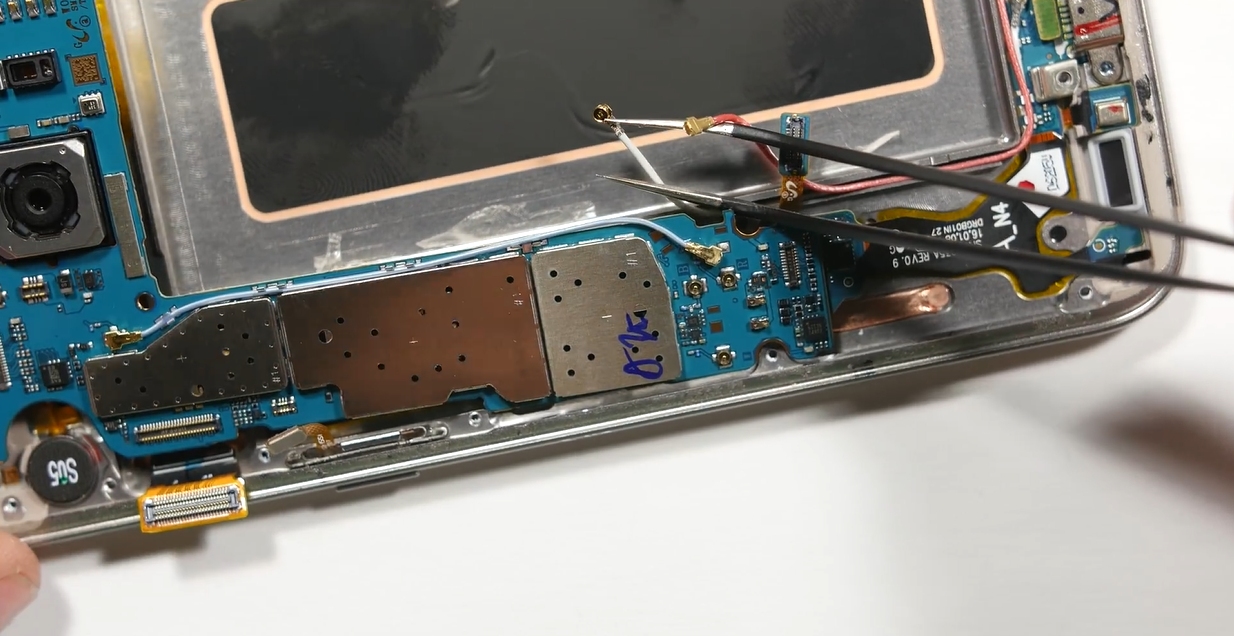 三星s7edge拆机修电源键,三星s7edge拆机视频