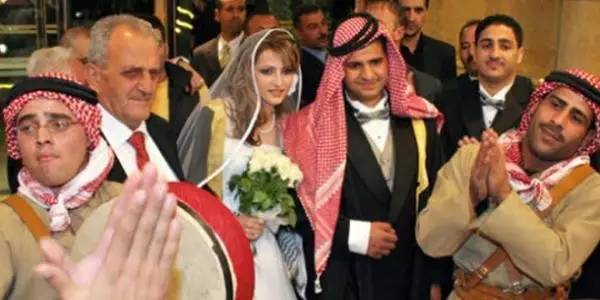 阿拉伯国家婚姻生活,阿尔及利亚婚姻风俗习惯