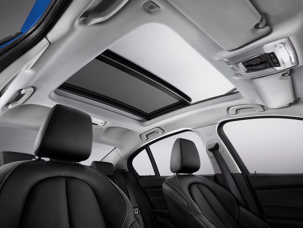 全新bmwm2全方位测评,试驾bmw1系