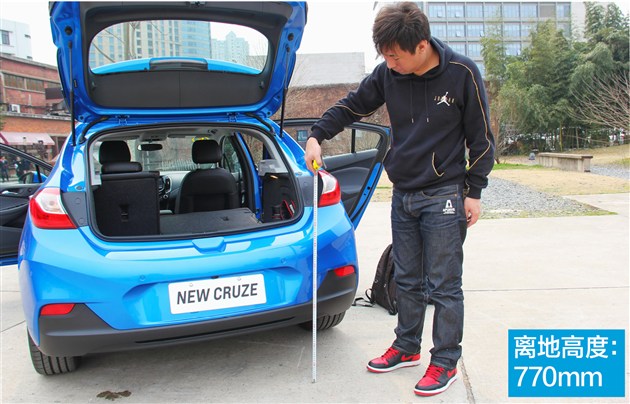 科鲁兹两厢试驾视频,新款科鲁兹两厢版