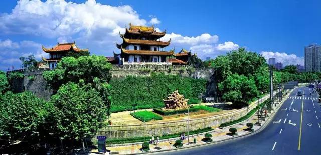 八月重庆飞哪里机票最便宜,八月重庆飞哪里的机票便宜