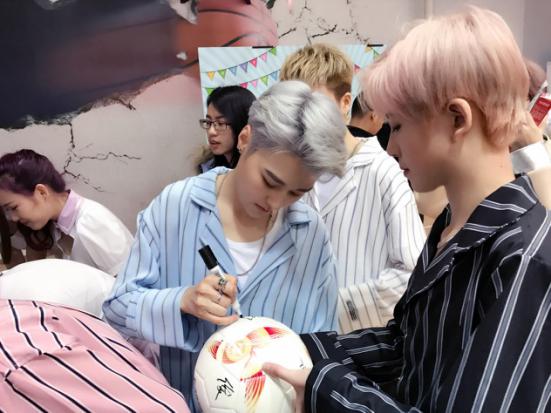 梦幻足球美少女,梦幻足球美少女组合