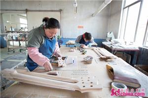 潍坊鄌郚吉他产业战略转型助推产学研一体化