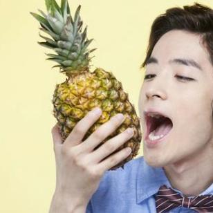 去黑头粉刺最有效面膜排行前十,去闭口粉刺黑头痘痘补水面膜