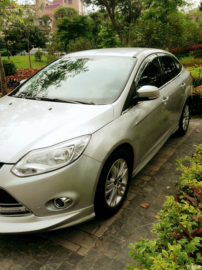 10年的福克斯1.8自动有什么缺点,13经典两厢福克斯的缺点和毛病