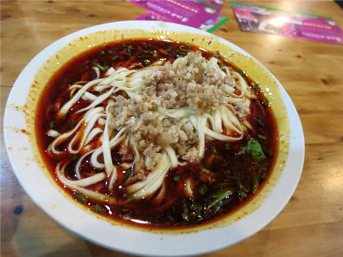 成都宽窄巷子景区特色,成都宽窄巷子有哪些小吃城