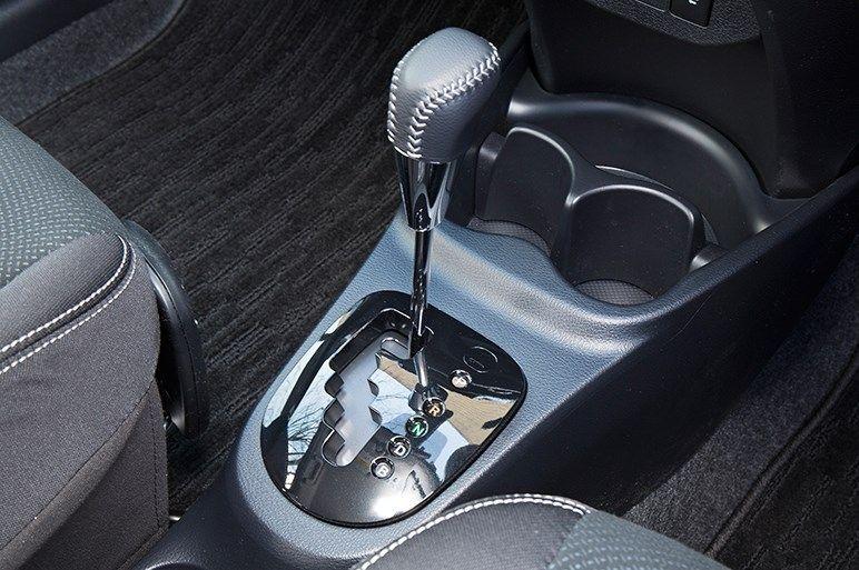 百公里油耗丰田,最新款丰田威驰什么样