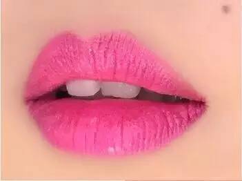 阿玛尼小胖丁试色视频,阿玛尼口红小胖丁400试色