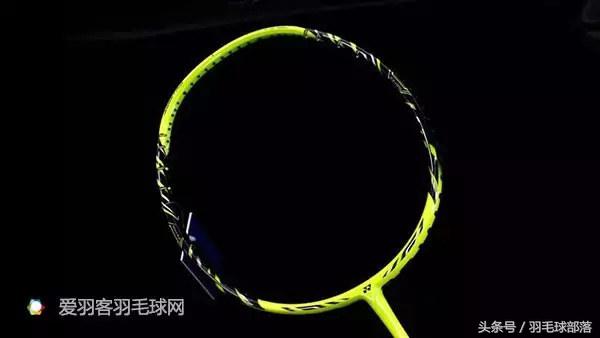 150左右均衡偏进攻的羽毛球拍,中杆偏硬的进攻羽毛球拍