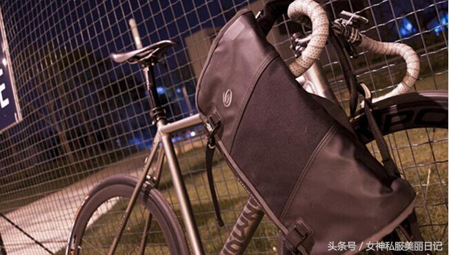 美国十大必买包品牌,美国大牌包包排行榜前十名