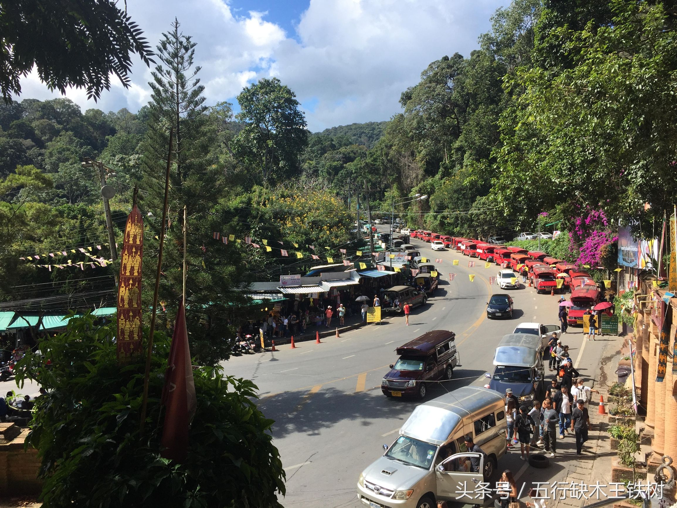 清迈夜景之双龙寺,清迈去双龙寺怎么去