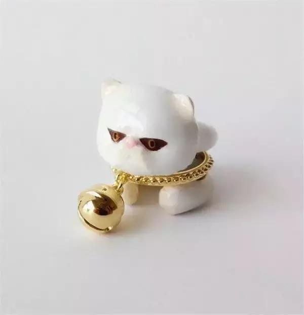 你们这些萌系饰品,还不快到碗里来!