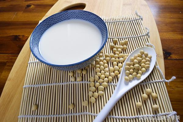 吃大豆多会出现什么情况,为什么大豆吃多了会胀气