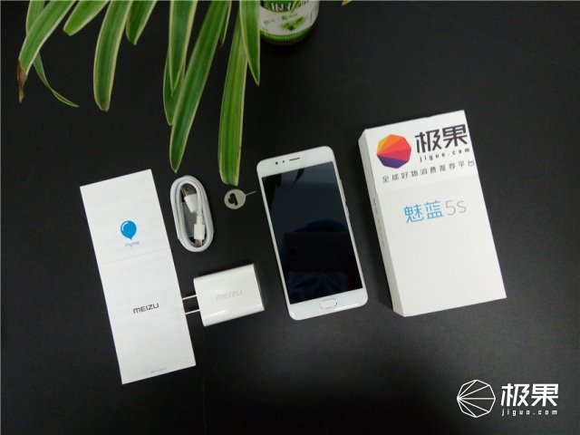 魅蓝5s充电慢怎么办,魅蓝5s参数详解