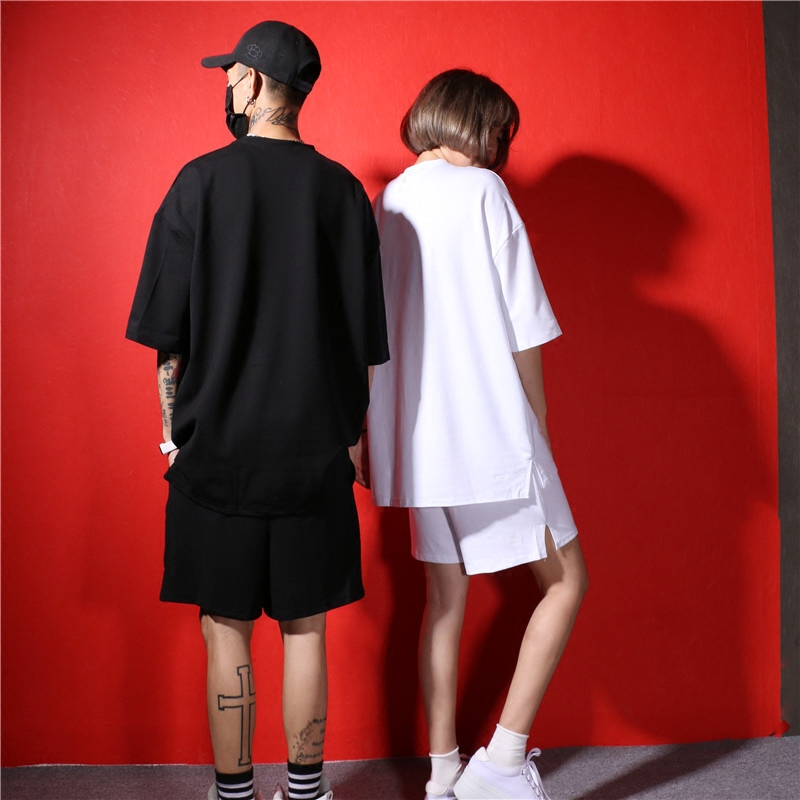 不一样的情侣装穿搭高级感整套,情侣装怎么穿才能高调秀恩爱