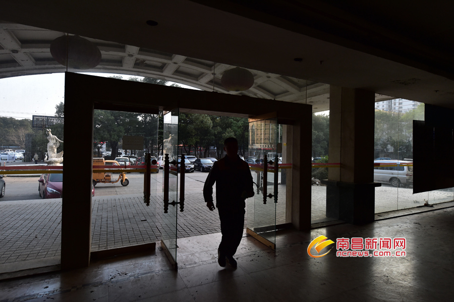 姹熻タ姝ｅ湪绛瑰鐨勪簲鏄熺骇閰掑簵,姹熻タ绗竴瀹朵簲鏄熺骇閰掑簵