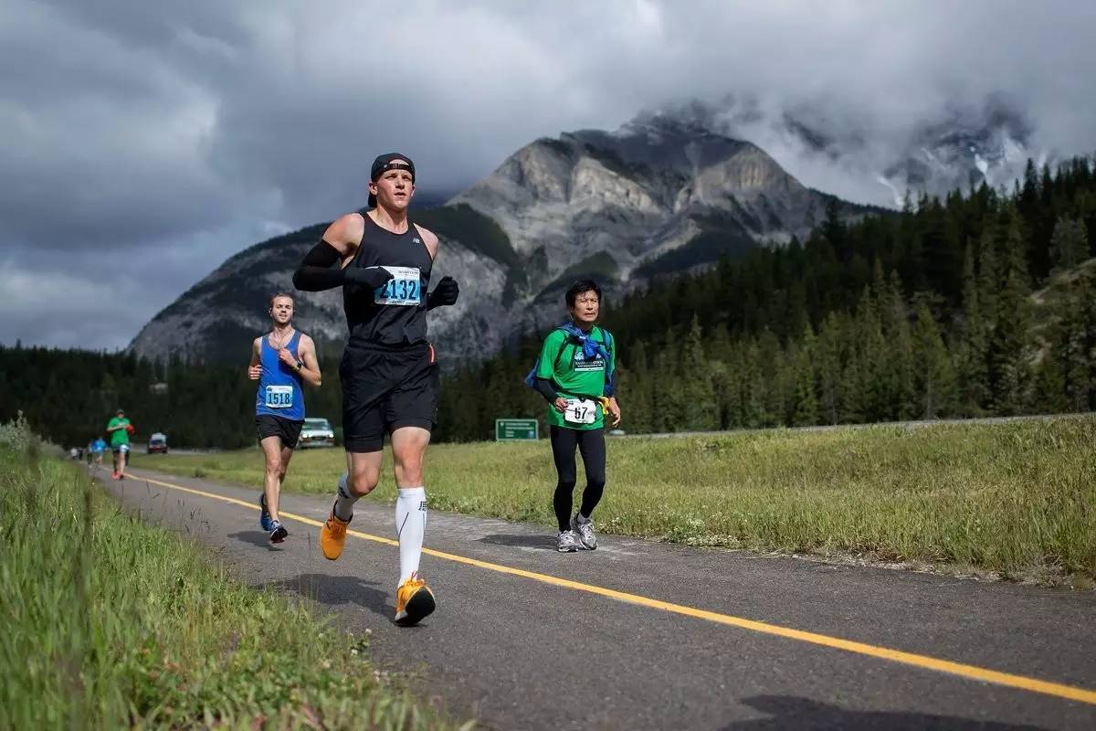 想跑进好莱坞大片吗？这些大片的取景地也有马拉松！