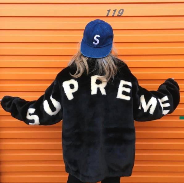 最新最贵手机壳,最贵的手机壳潮牌排名前十