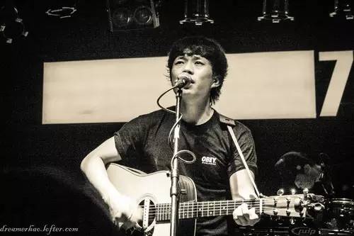 赵雷三十岁的女人价值观,赵雷说三十岁的女人很遗憾