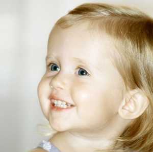 怎么保护宝宝牙,吃什么保护牙齿坚固