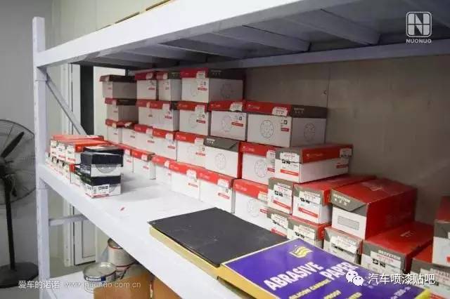 阿斯顿马丁suv改色膜案例,阿斯顿马丁贴膜改色品牌排行榜