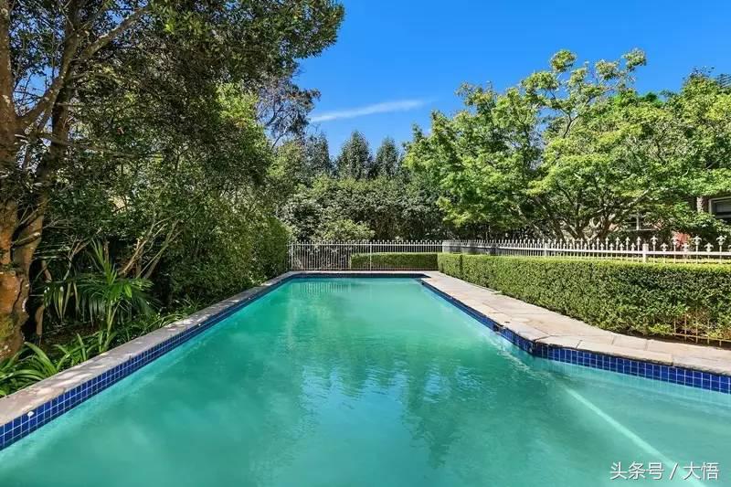 悉尼豪宅拍卖 (悉尼拍卖房子多少钱)