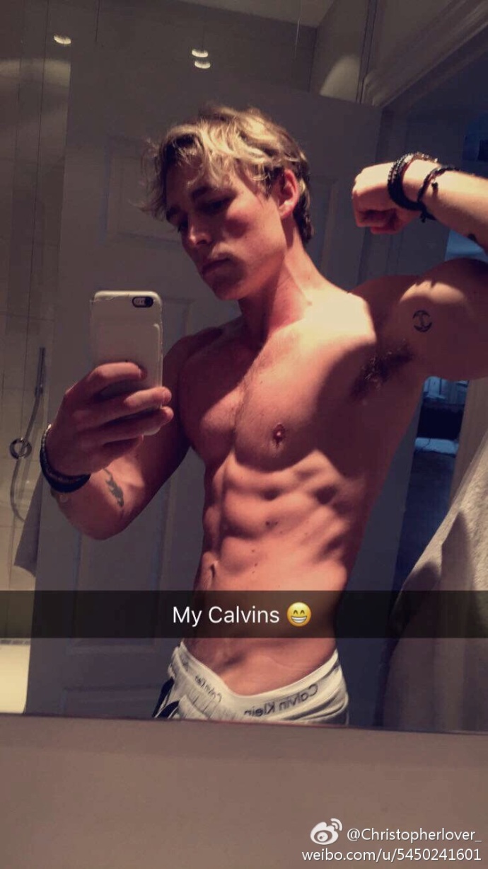 丹麦版“鹿晗”，有颜、有才的“小污王”怎么能不爱？！