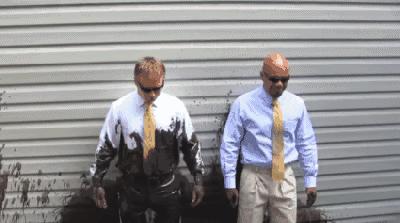 涂胶钢化膜伤不伤手机,钢化膜真的打不碎吗