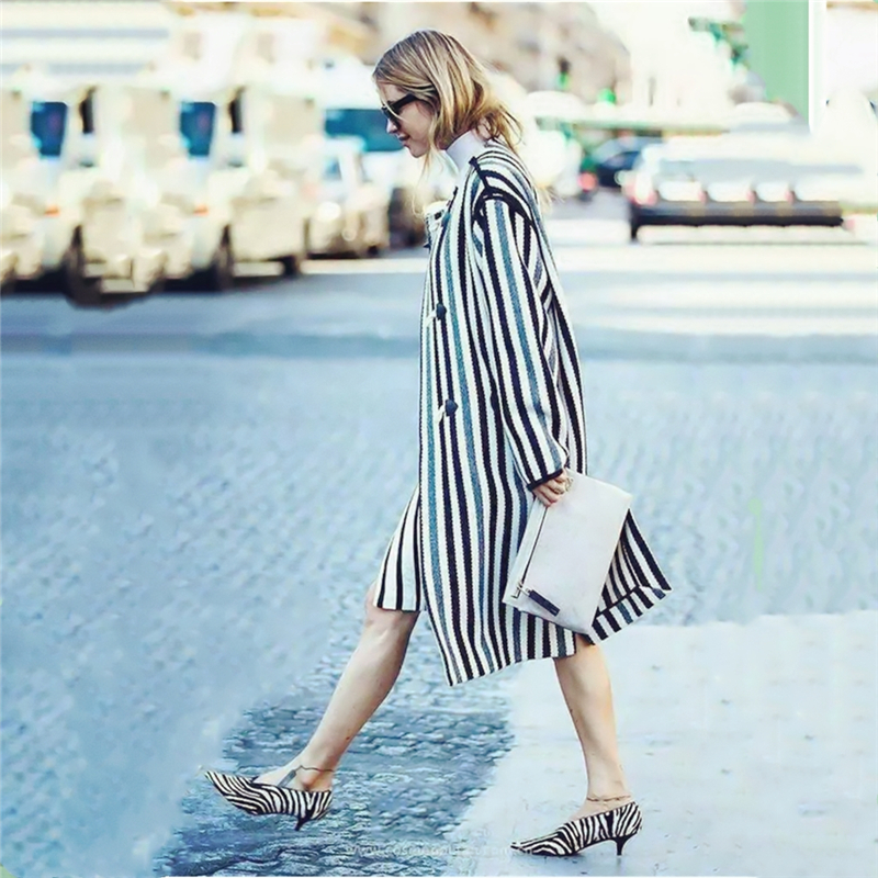 今年流行奶奶鞋时尚又气质 (夏季粗跟舒适百搭奶奶鞋)