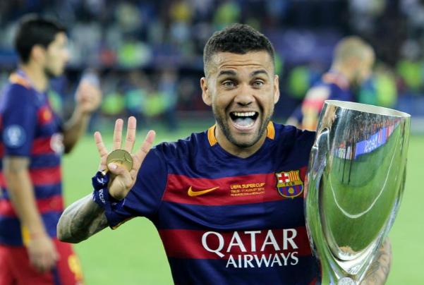 巴萨寻找顶级后卫,巴萨历史十大球星