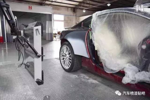 阿斯顿马丁suv改色膜案例,阿斯顿马丁贴膜改色品牌排行榜