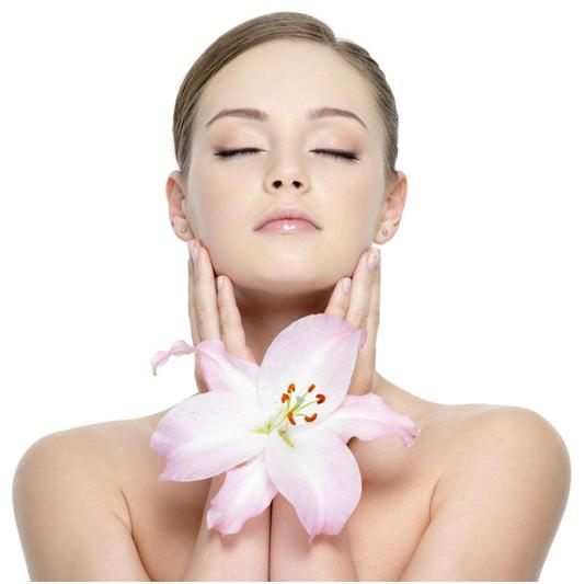 怎么选择合适的精华液,怎么样选择一款好的精华