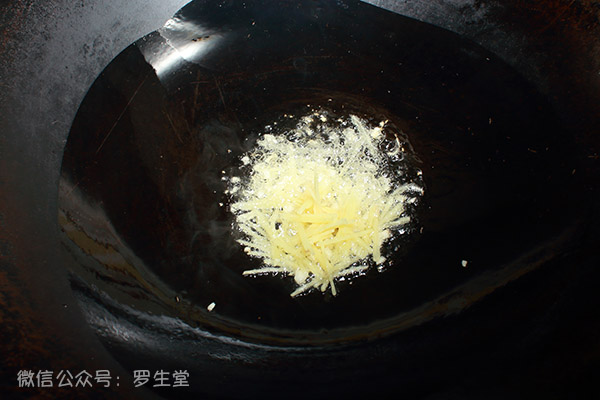 吃完烤鸭的鸭架如何处理,吃完烤鸭的鸭架汤怎么做