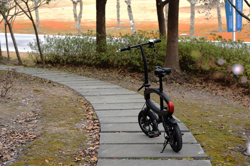 摩拜的单车怎么这么难骑,摩拜ofo共享单车