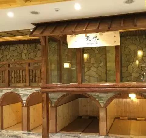 一起泡个温泉,温泉泡池冬天来一场暖暖温泉旅行