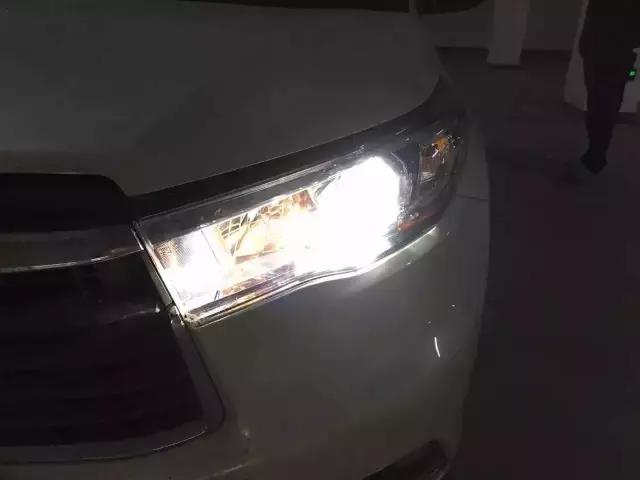 日产天籁车灯升级,天籁车灯升级激光大灯