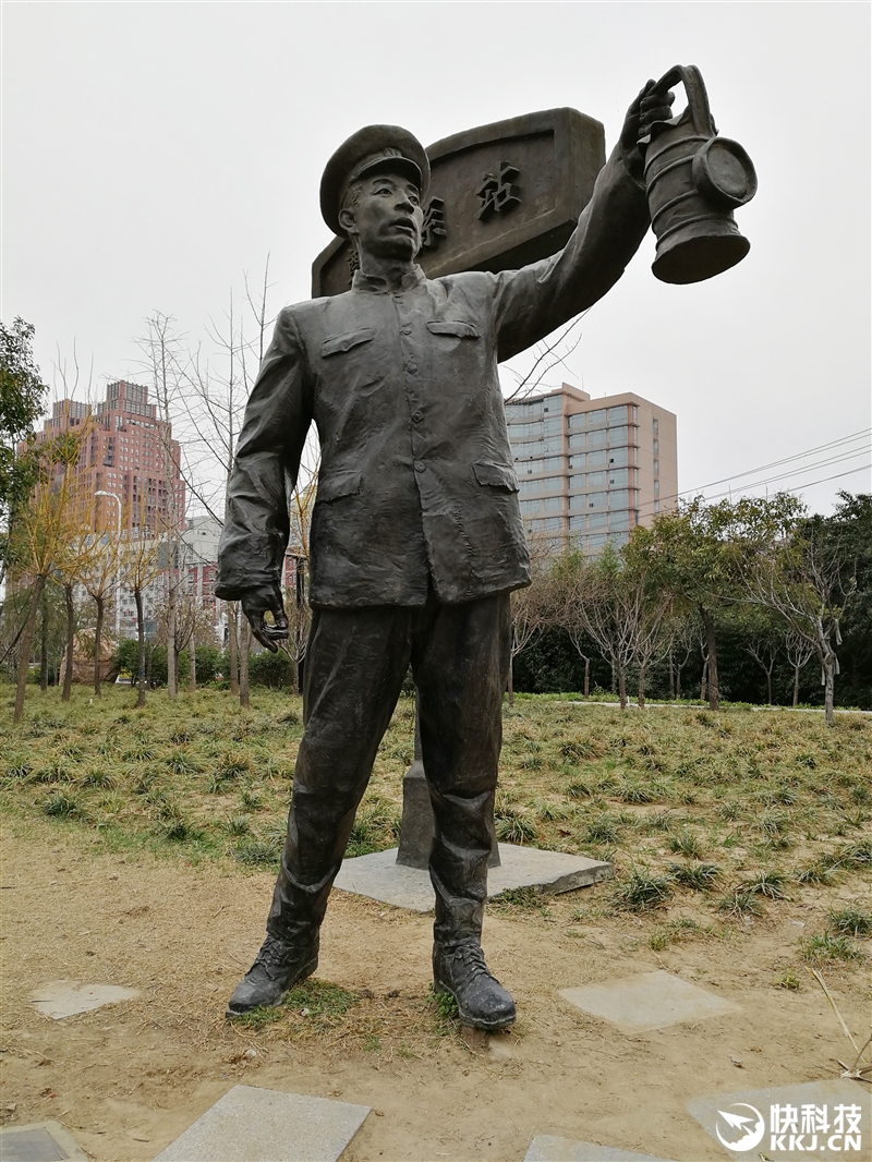 荣耀手机升级8.0测评,荣耀手机关于使用流畅度测试