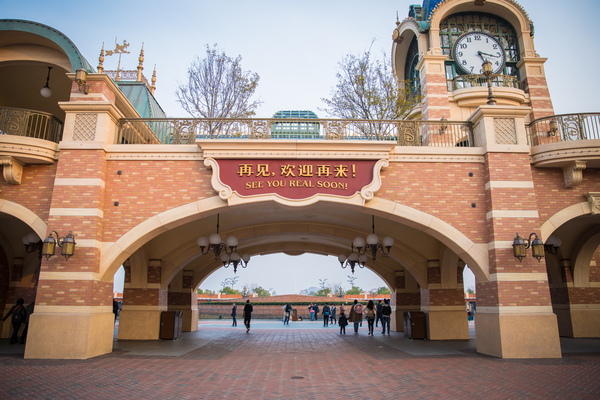 上海迪士尼旅游攻略2022,上海迪士尼自驾停车攻略