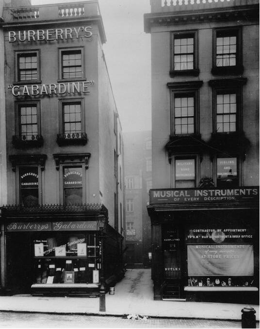 世界十大服装品牌男装,男装t恤夏季世界品牌大全