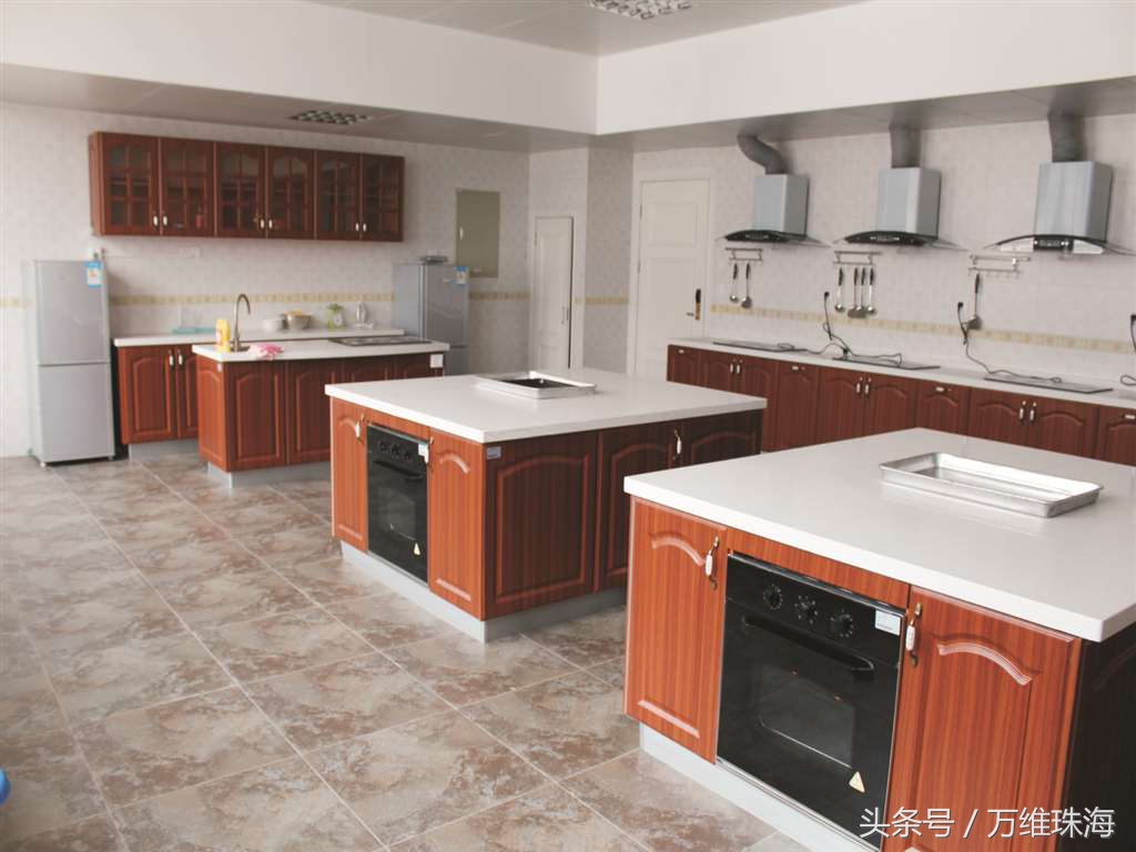 广东珠海贵族大学,揭开校园神秘面纱