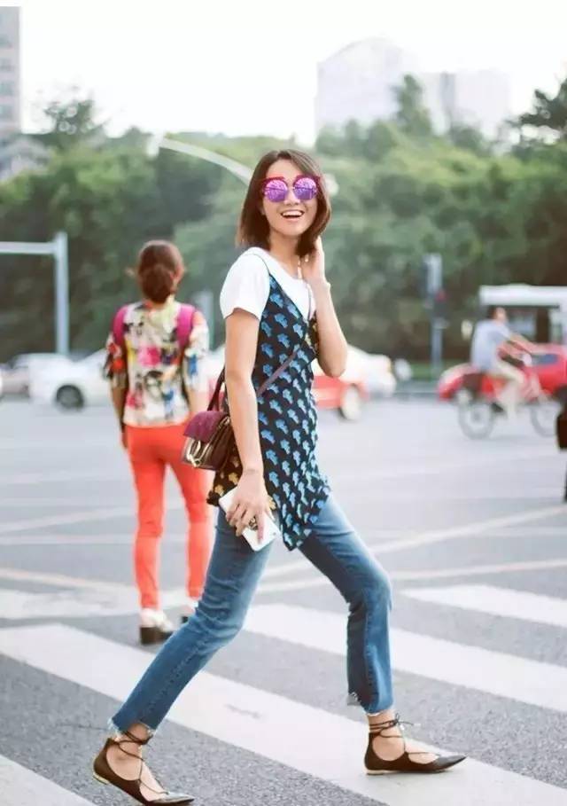 倪妮同款牛仔裤什么牌子,倪妮同款锥形牛仔裤