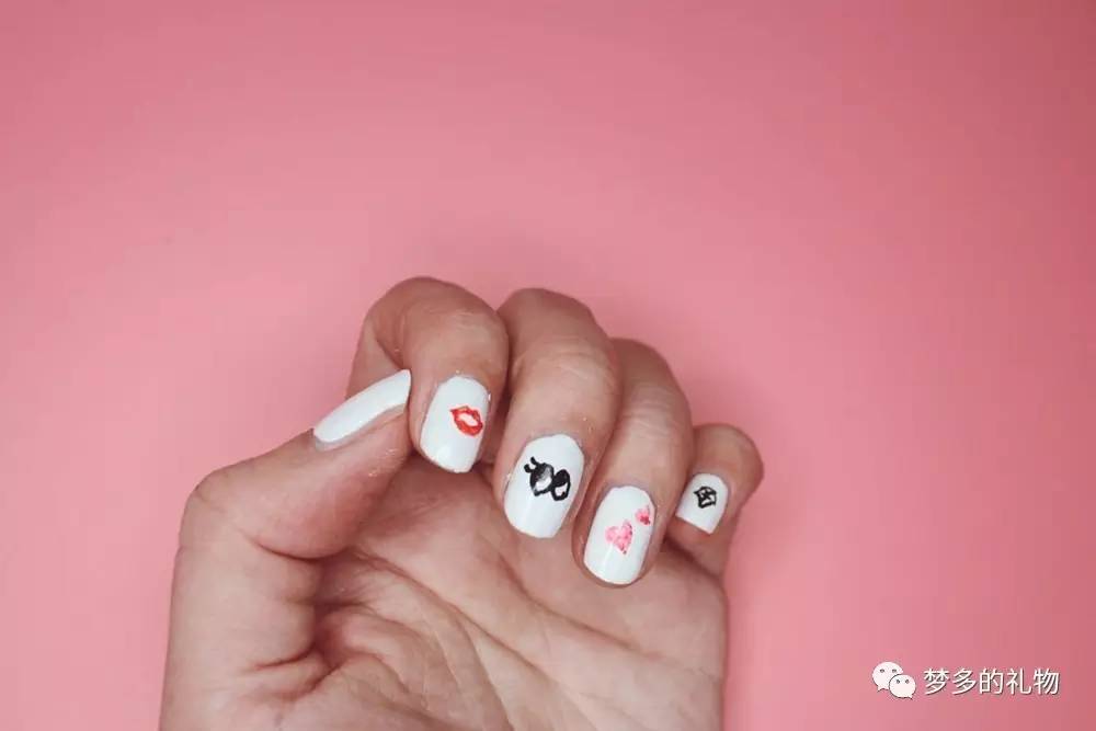 我用了1000日元重新包装了自己的“才华”