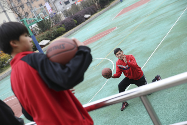 业余裁判最新比赛,业余足球裁判的一天