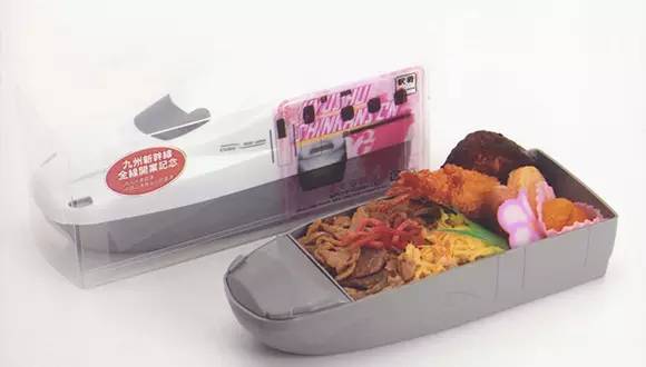 看了日本的火车餐食，你可能感觉吃了假的高铁盒饭