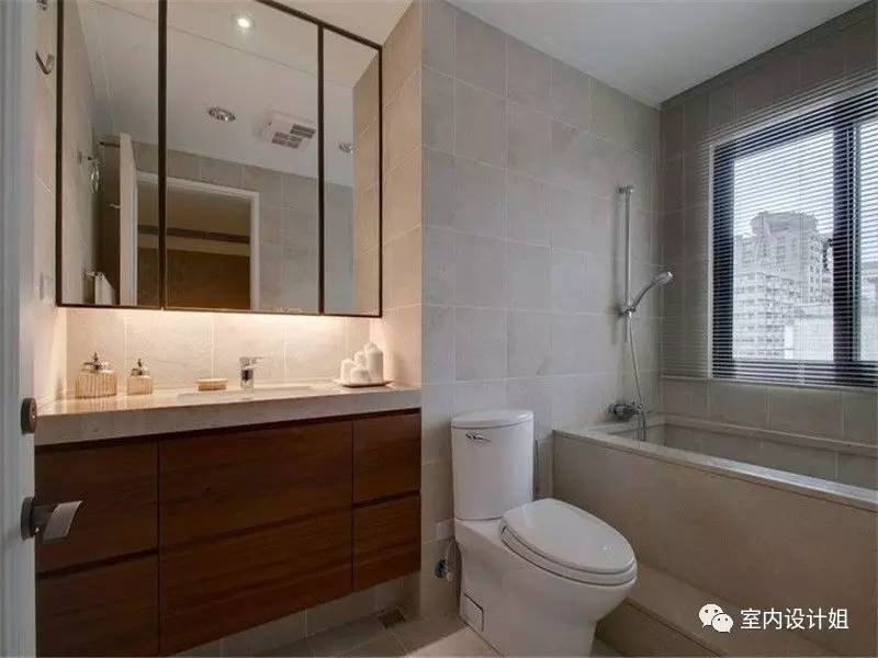 门店镜子放在哪里好,镜子如何放在格栅上