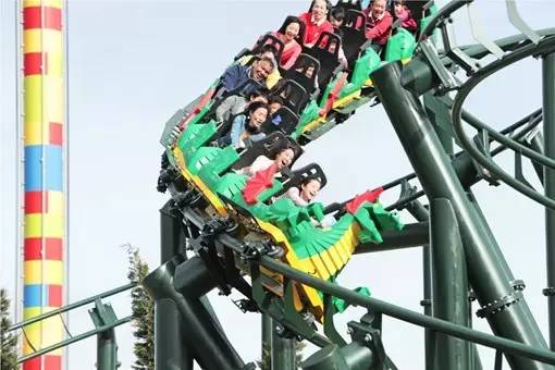 昕乐活｜春季玩转游乐园，找回你最真的童心！