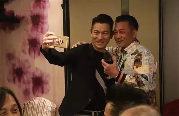 梁家辉吴镇宇难兄难弟,吴镇宇演靓坤时候多少岁